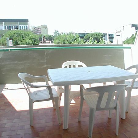 Residence Molo Лидо-делле-Национи Номер фото